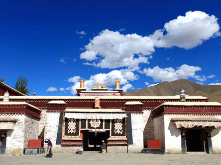 西藏山南-昌珠寺